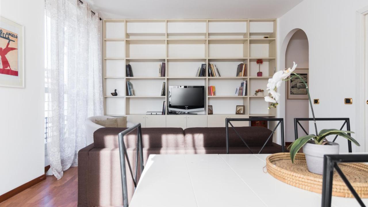 Italianway-Pontaccio Apartment มิลาน ภายนอก รูปภาพ