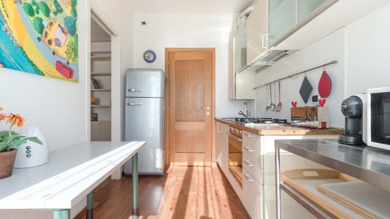 Italianway-Pontaccio Apartment มิลาน ภายนอก รูปภาพ